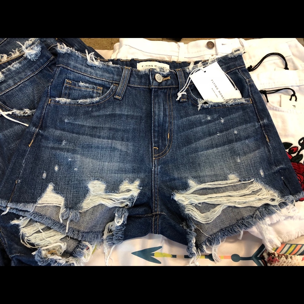 Flying Monkey shorts‼️‼️